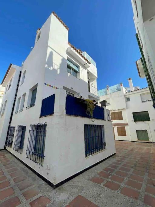 Marina Beach Aiguadolc Sitges Luaran gambar